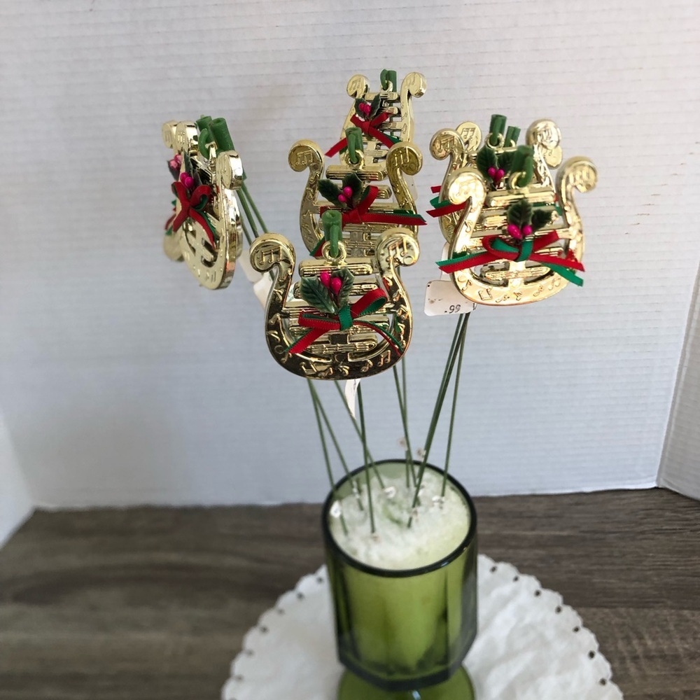Vtg Harp Floral Picks with Holly Detail